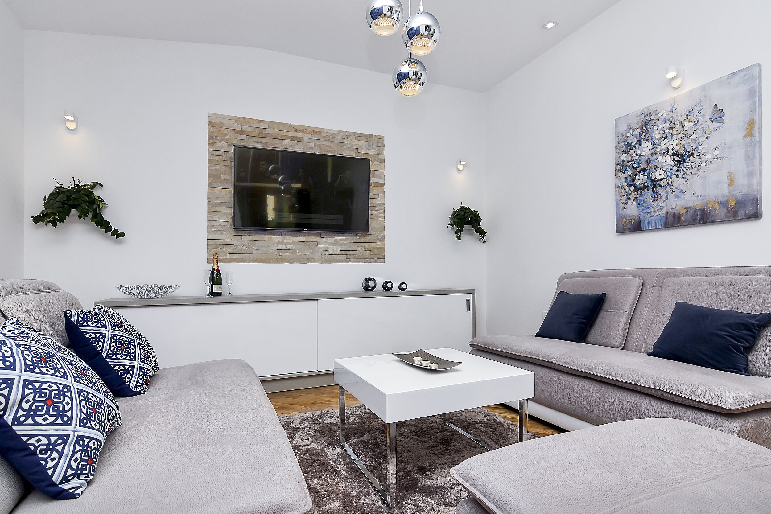 スマートテレビ、暖炉