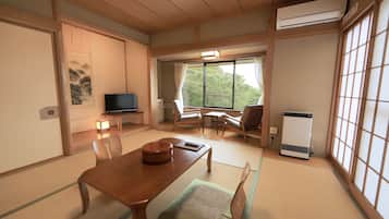 Japanese Style Room For 4 People