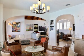 Smart TV, DVD player, offices, printers - Luxury  Villa with heated pool, spa/hot tub, dock, near beach,  Sunsets! (St. Augustine)