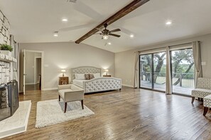 Smart TV, fireplace, books