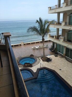 Outdoor pool, a heated pool -  AMAZING oceanfront views! Beautiful 3 Bedroom Condo in Tiara Sands, Mazatlan! (Mazatlan)