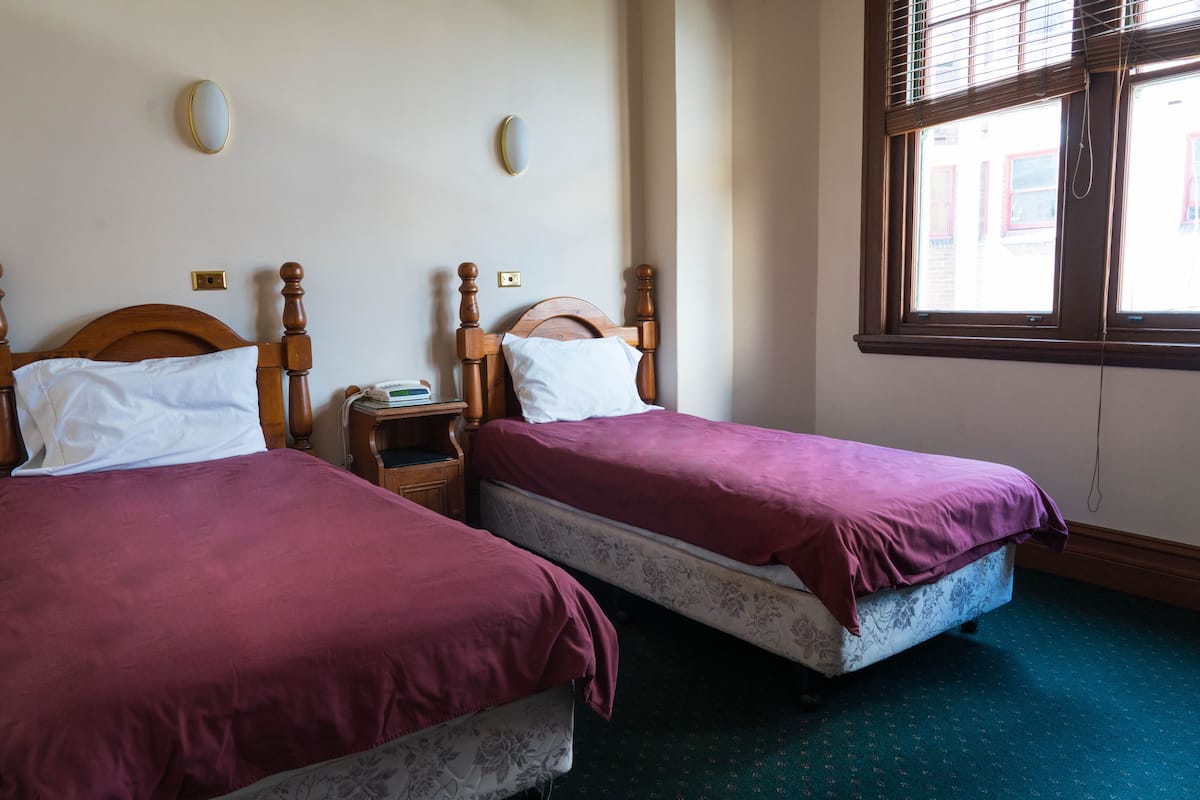 Comfort Twin Room, Separate Bathroom  | Iron/ironing board, bed sheets