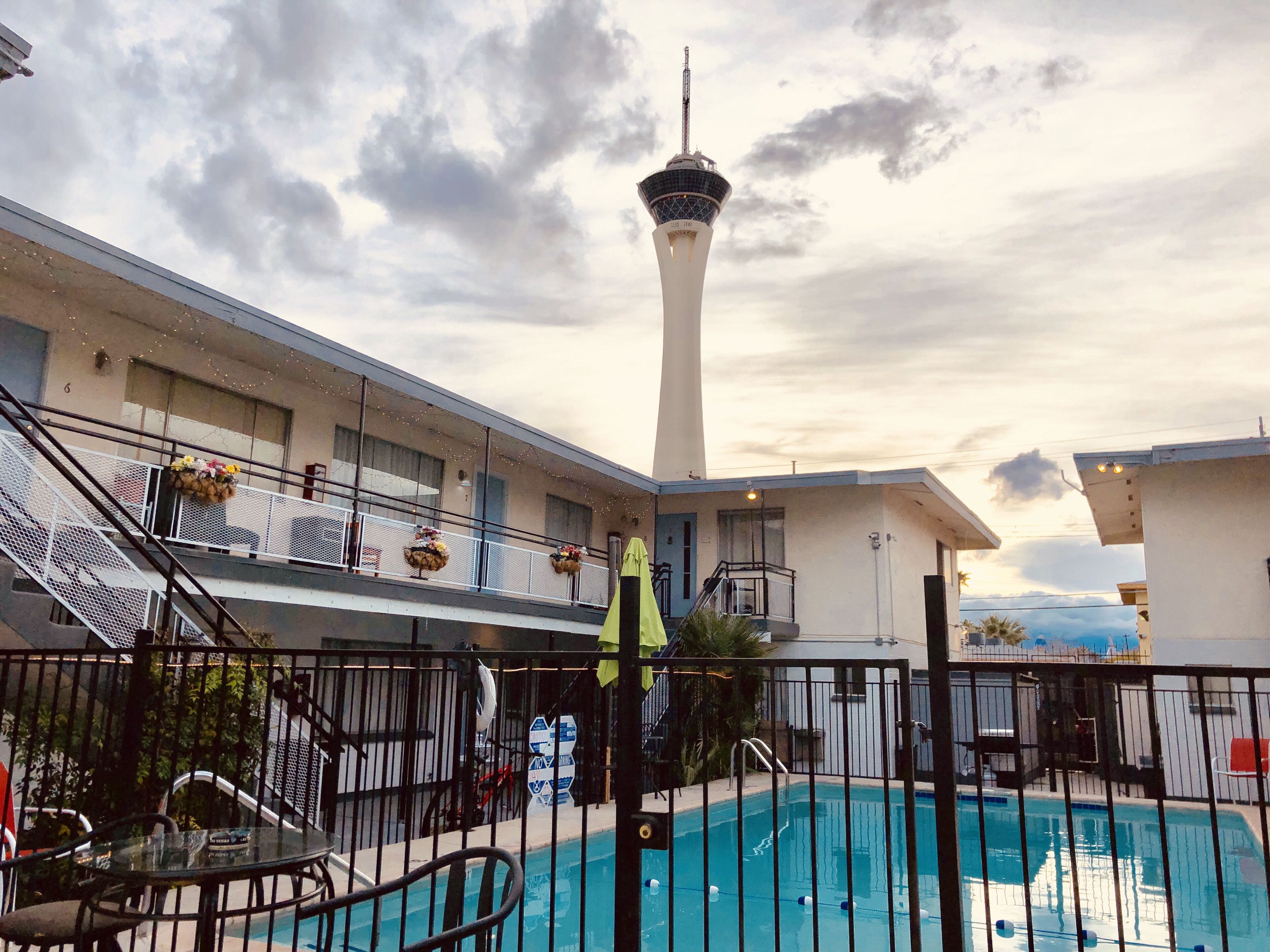 Apartment,2BR,LasVegas,Strip,Pet-friendly,LVCC,SALE,BOOK,LifeisBeautiful,best,