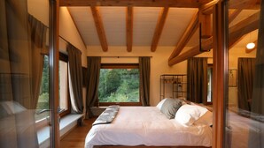 5 室のベッドルーム、アイロン / アイロン台、WiFi、ベッドシーツ