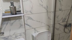 Uklassifisert bilde, 2 av 22, knapp