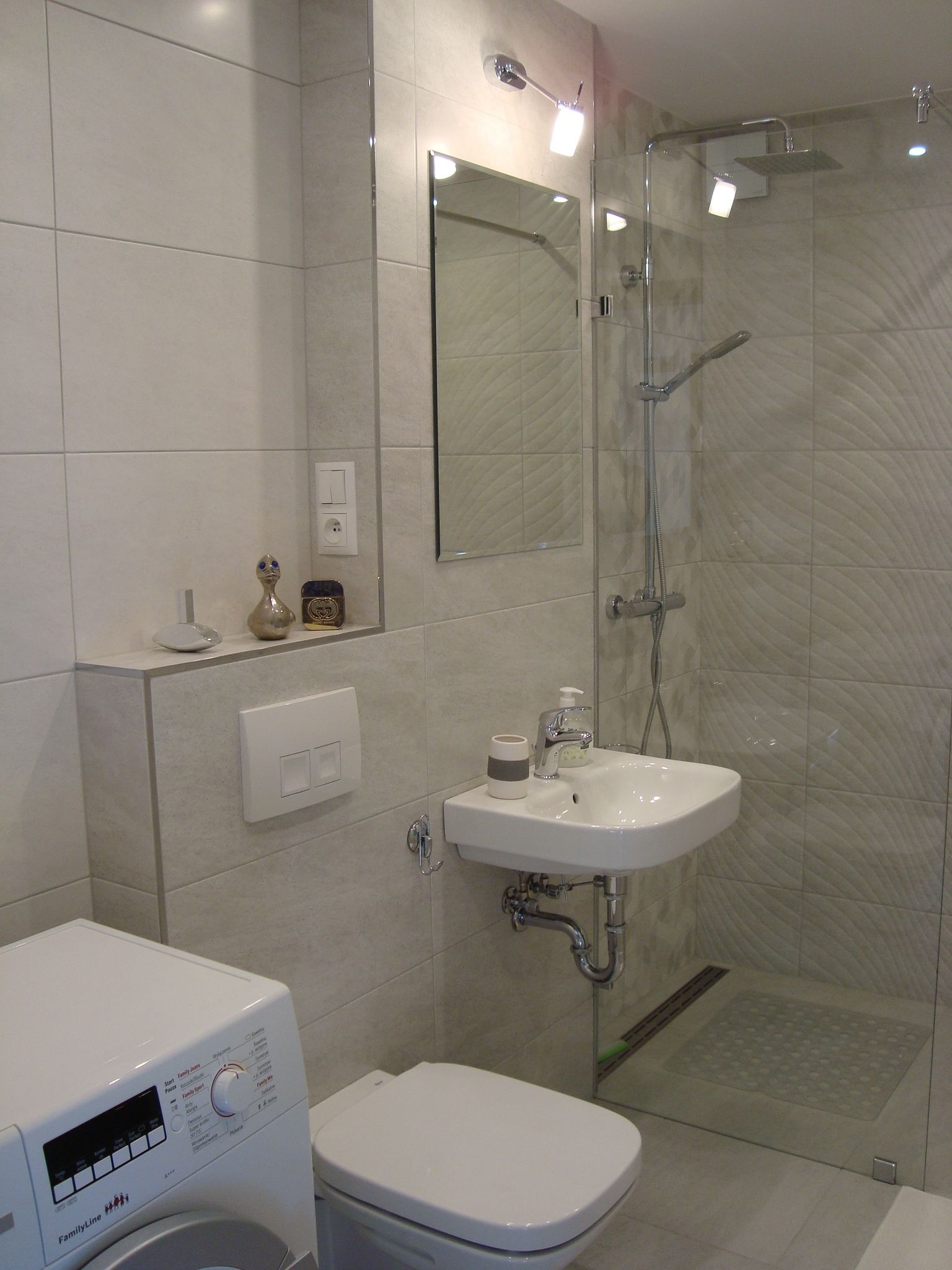Căn hộ, quang cảnh núi | Phòng tắm | Buồng tắm vòi sen, đồ dùng nhà tắm miễn phí, máy sấy tóc, khăn tắm 