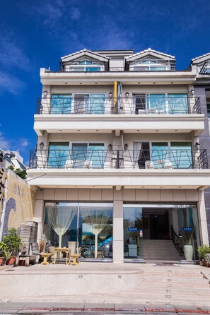 Front of property - Lang Qin Hai Inn (Hengchun)