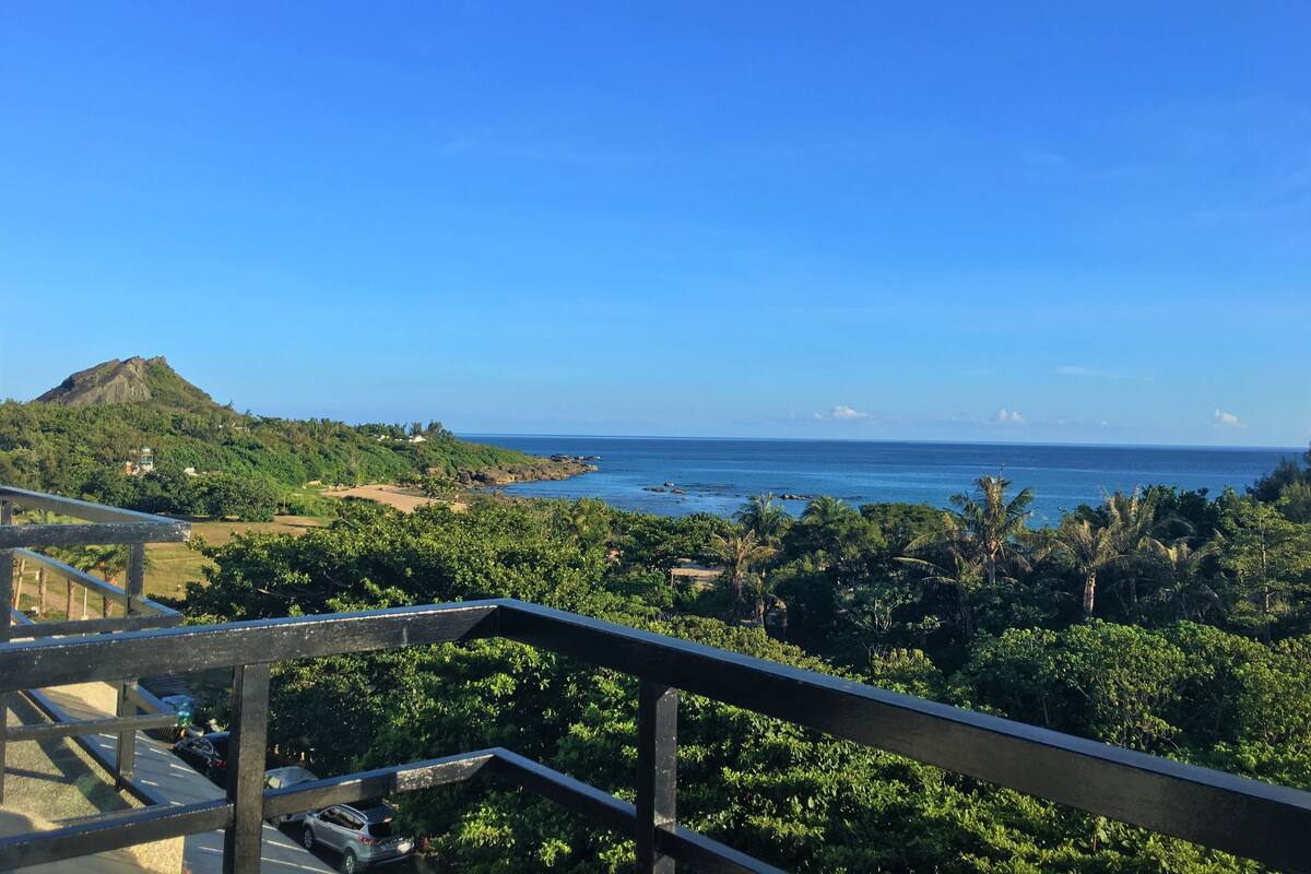 Beach/ocean view
