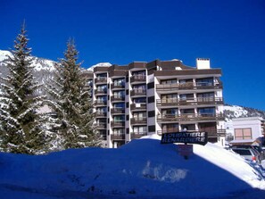 Exterior - Apartment for 6 near slopes & shops, pets allowed (Montgenèvre)