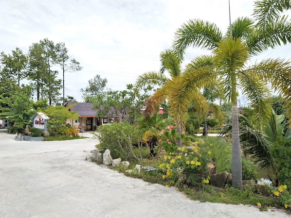 Jardines del alojamiento