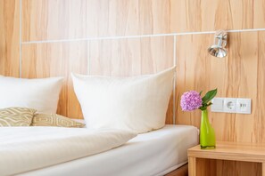 Literie hypoallergénique, bureau, rideaux occultants