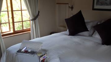House, 2 Bedrooms | 2 bedrooms, iron/ironing board, bed sheets