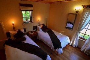 House, 2 Bedrooms - Orchard Cottage (McGregor)