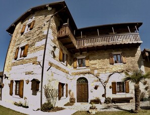 Exterior - 4lander House Balins (Clauzetto)