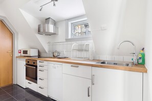 City Apartment | Private kitchen