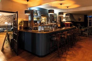 Lounge - The Originals Boutique, Hôtel Victoria (Chatelaillon-Plage)