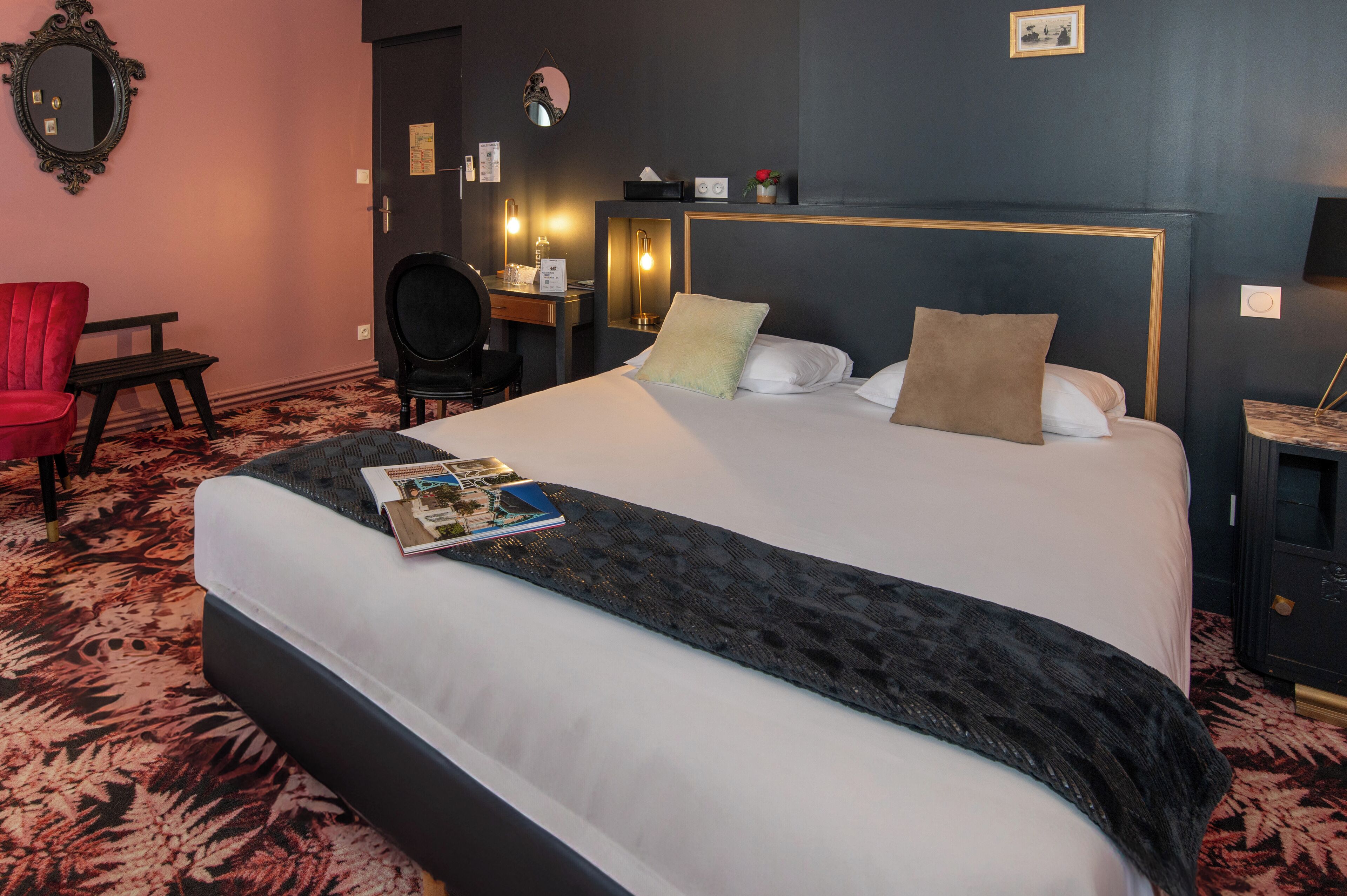 elegance double room | 1 bedroom, premium bedding, individually decorated