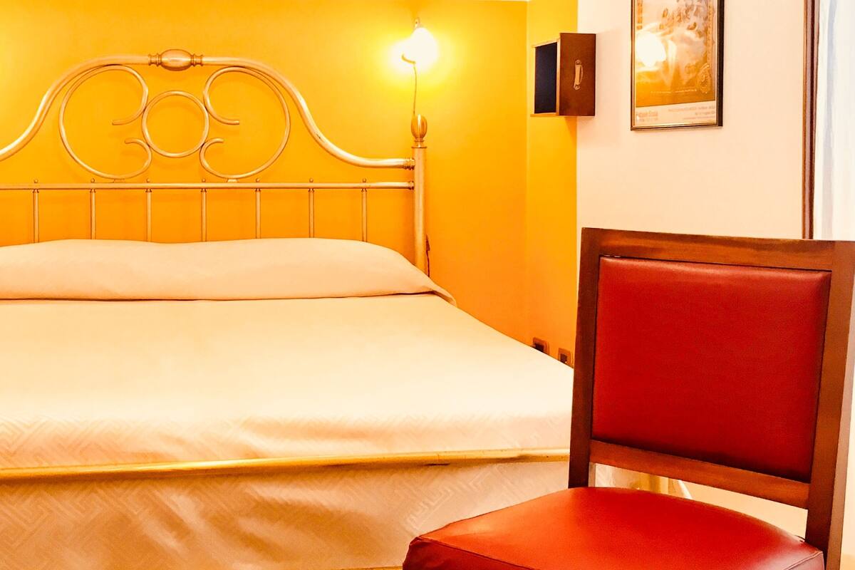 Suite, 2 Bedrooms, Balcony | Blackout drapes, WiFi (free), individually decorated