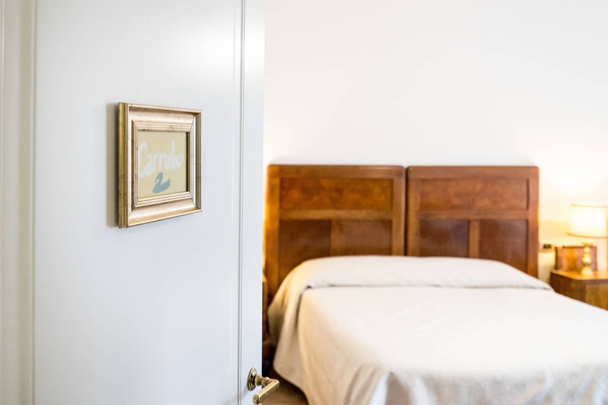 Vierbettzimmer, Balkon | Individuell dekoriert, individuell eingerichtet, Verdunkelungsvorhänge