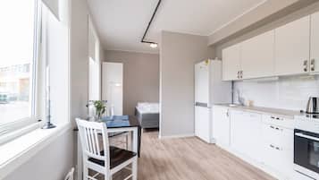 Studio, 1 giường đôi, phù hợp cho người khuyết tật | Bếp riêng | Tủ lạnh, lò nướng, bếp nấu, máy rửa bát
