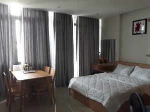 Apartamento executivo, 1 quarto | Wi-Fi de cortesia, roupa de cama