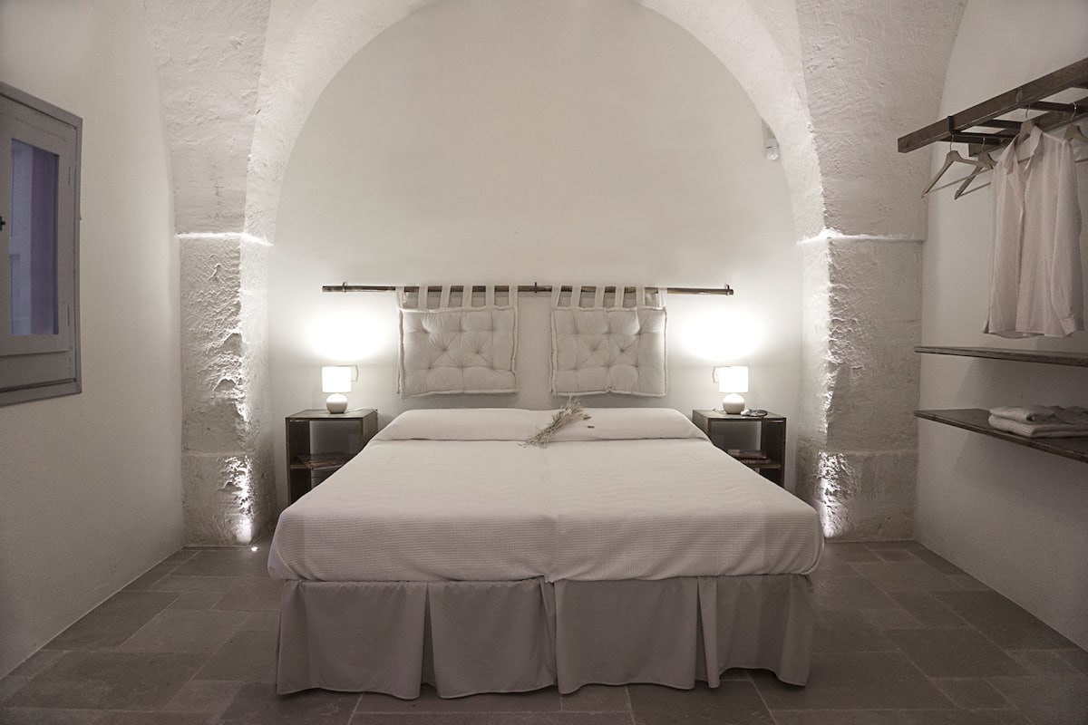 Premium bedding, memory-foam beds, minibar, desk