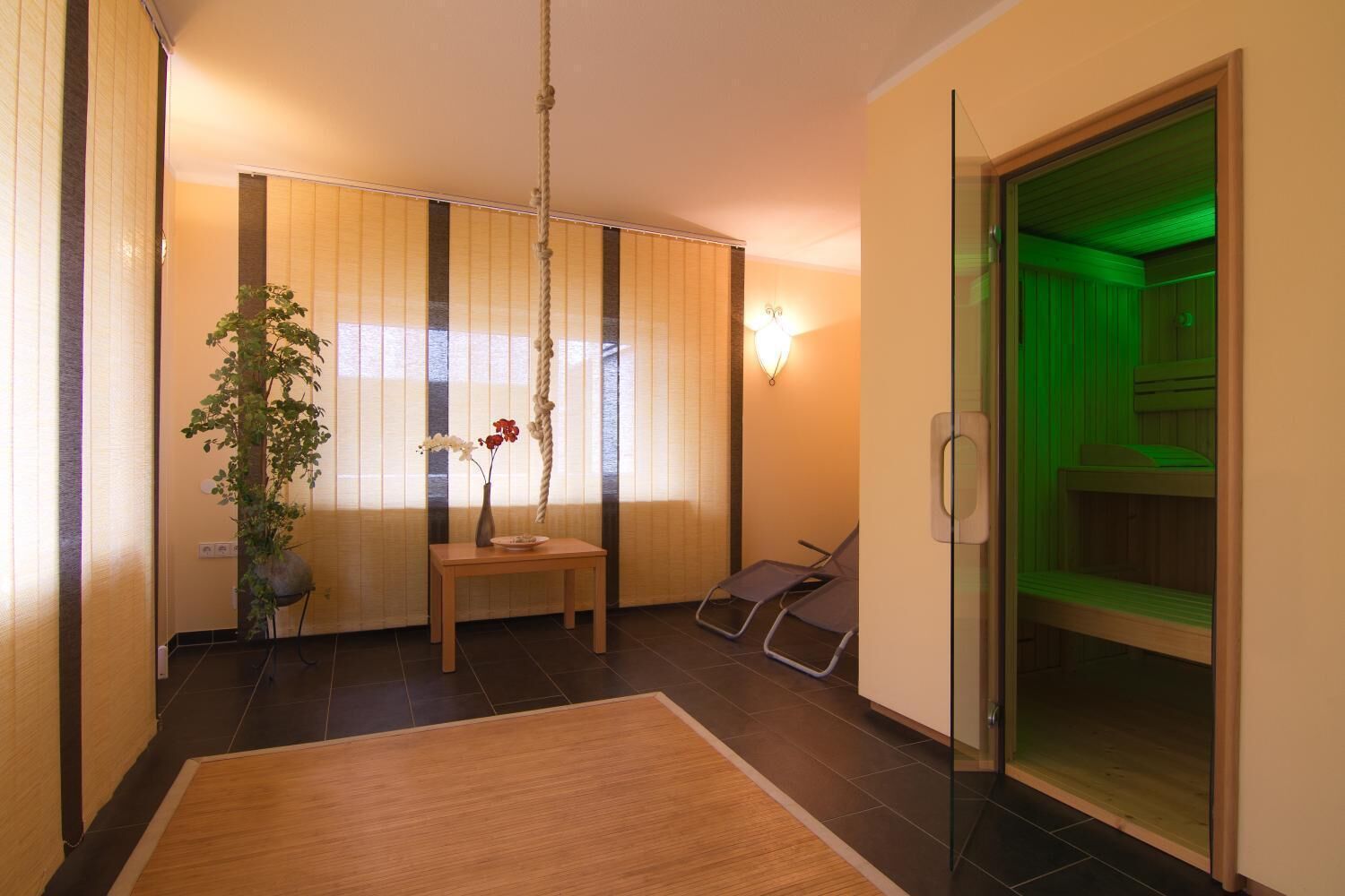 1 bedroom, premium bedding, in-room safe, desk