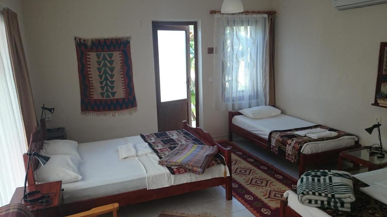 스탠다드 트리플룸 | 미니바, 객실 내 금고, 무료 WiFi