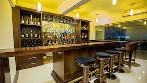 Bar (on property) - Trillium Boutique City Hotel (Colombo)