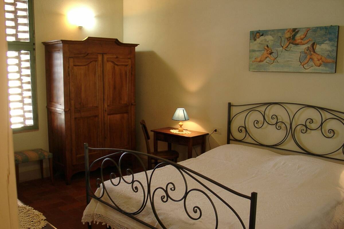 Triple Room | Premium bedding, free WiFi, bed sheets