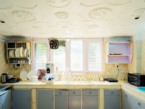 Double or Twin Room | Private kitchen - OYO 13693 Home Royal Wood 3BHK Mall Road (Dehradun)