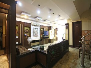 Lobby sitting area - TJS Grand (New Delhi)