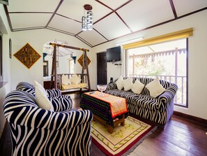 Double or Twin Room | Living area | TV - OYO 14132 Home Elegant 1BHK Kempty Road (Dehradun)