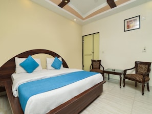 Double or Twin Room | Free WiFi