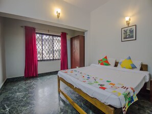 Double or Twin Room - OYO 14181 Home Garden View Studio Morjim Beach (Morjim)