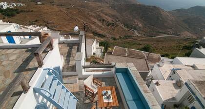 Serifos Houses Hora