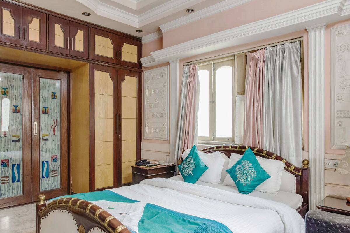 Double or Twin Room | Free WiFi