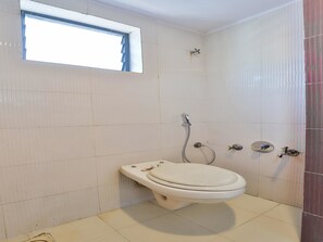 Free toiletries, towels