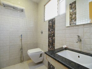 Free toiletries, towels