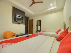 Double or Twin Room | Free WiFi