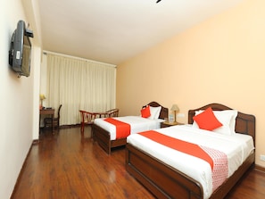 Double or Twin Room | Free WiFi