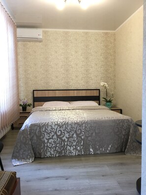 書桌、隔音、熨斗/熨衣板、免費無線上網