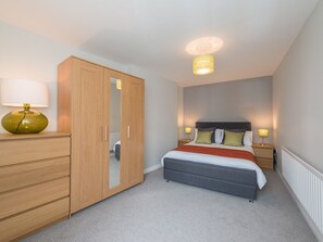 Apartment, Private Bathroom | 1 bedroom - Hamilton House Holiday Apartments (Downpatrick)
