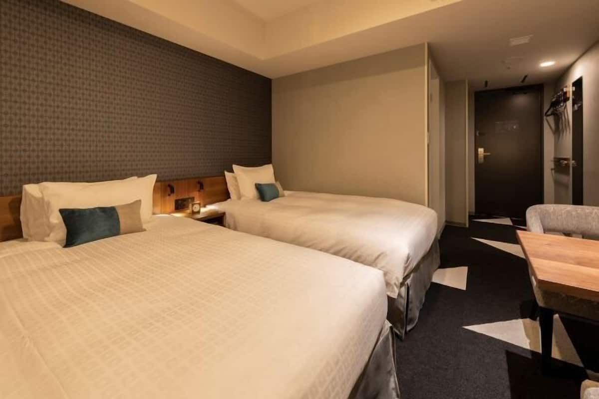 In-room safe, desk, free WiFi, bed sheets