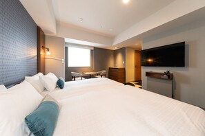 In-room safe, desk, free WiFi, bed sheets - Tokyu Stay Sapporo Odori (Sapporo)