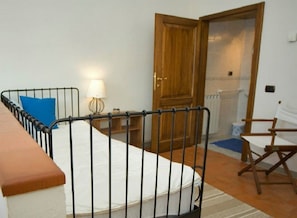 Àtic | Decoració individual, mobiliari individual i bressols gratuïts