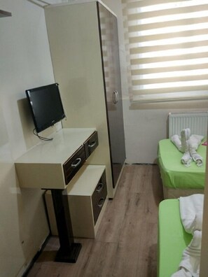 Standard Triple Room | Room amenity