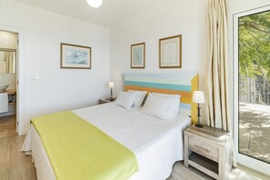 Standard Villa, 3 Bedrooms, Private Pool, Ocean View | 3 bedrooms, desk, soundproofing, iron/ironing board