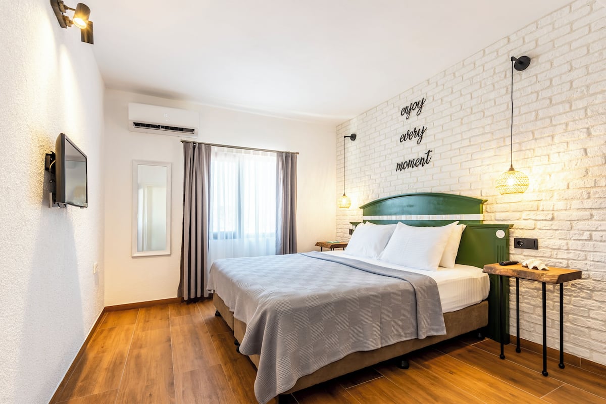 Habitación Confort | 1 habitación, escritorio, insonorización y wifi gratis