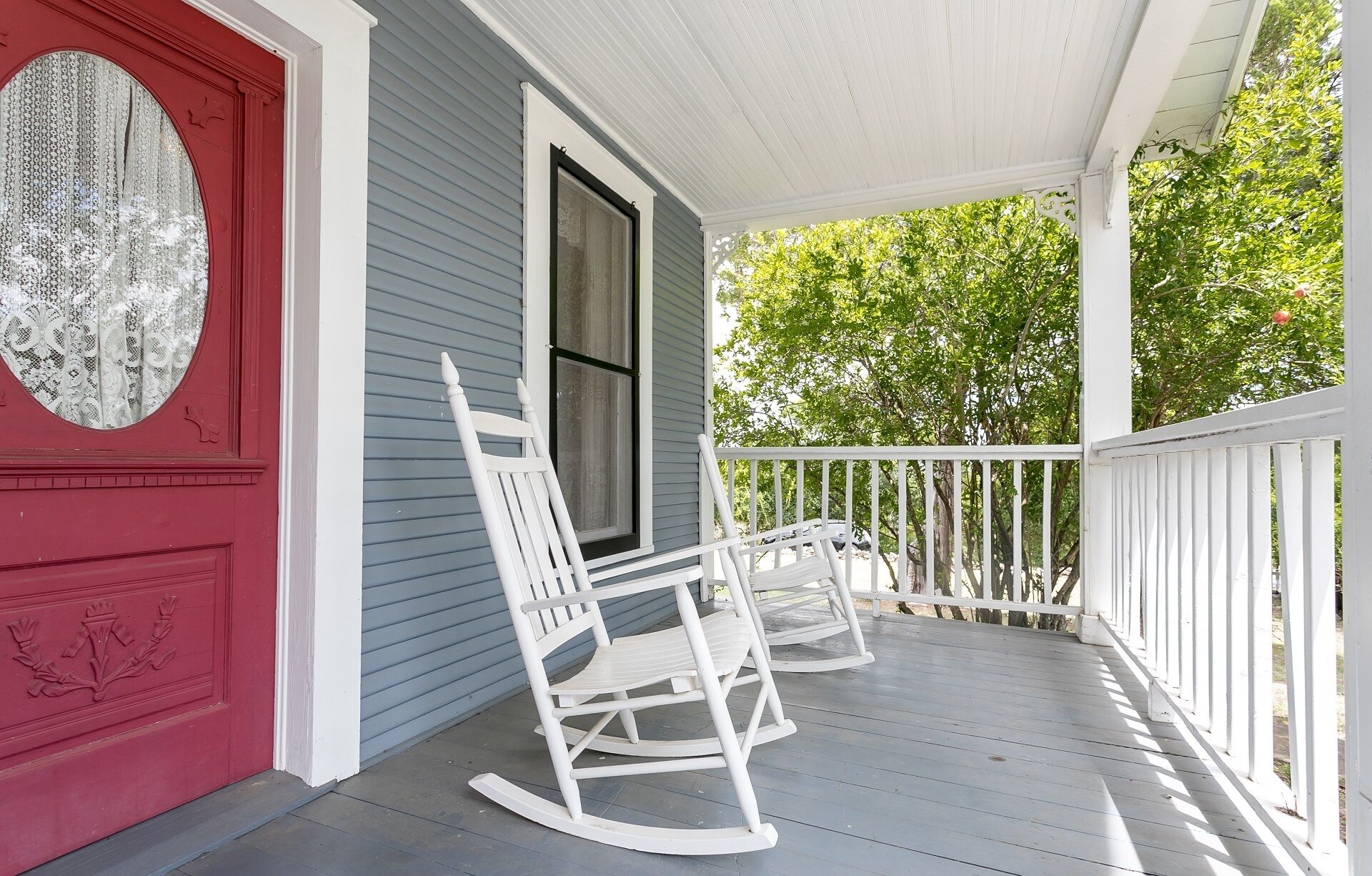 Hill Cottage | Historic and Charming